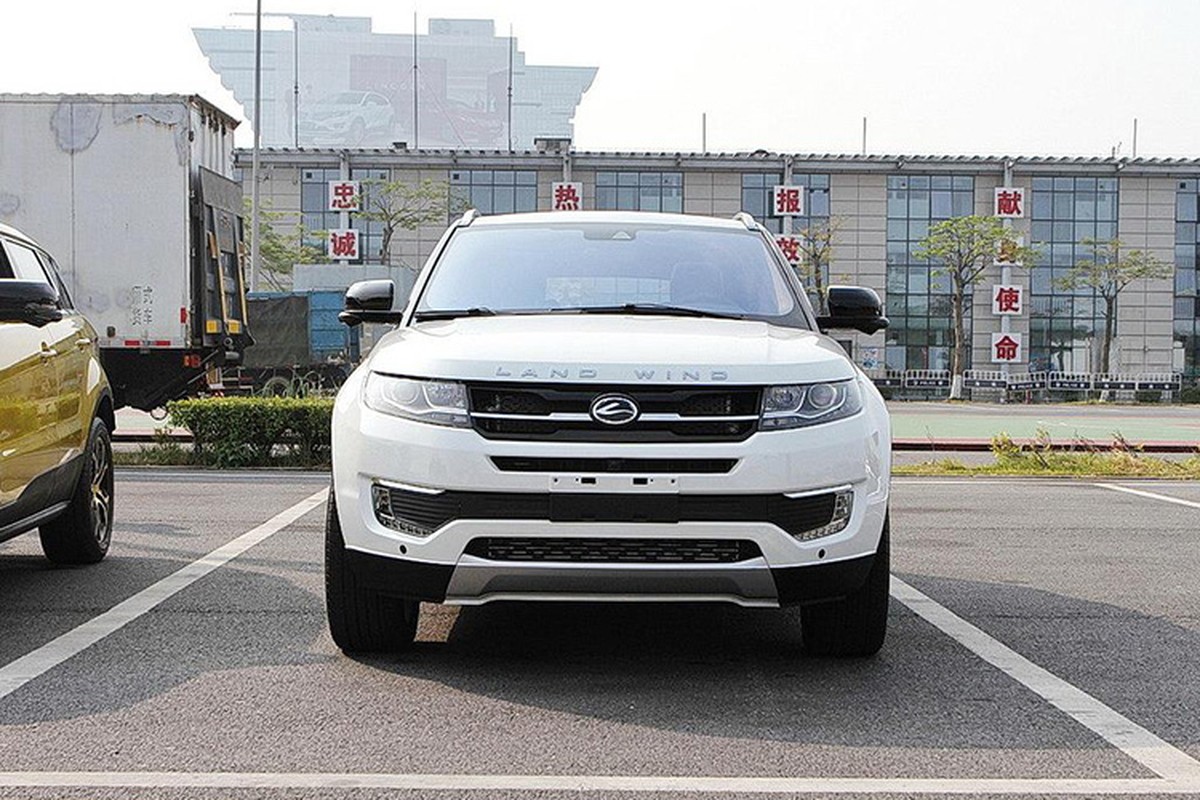 “Xe sang” Trung Quoc nhai y het Land Rover gia 420 trieu-Hinh-2